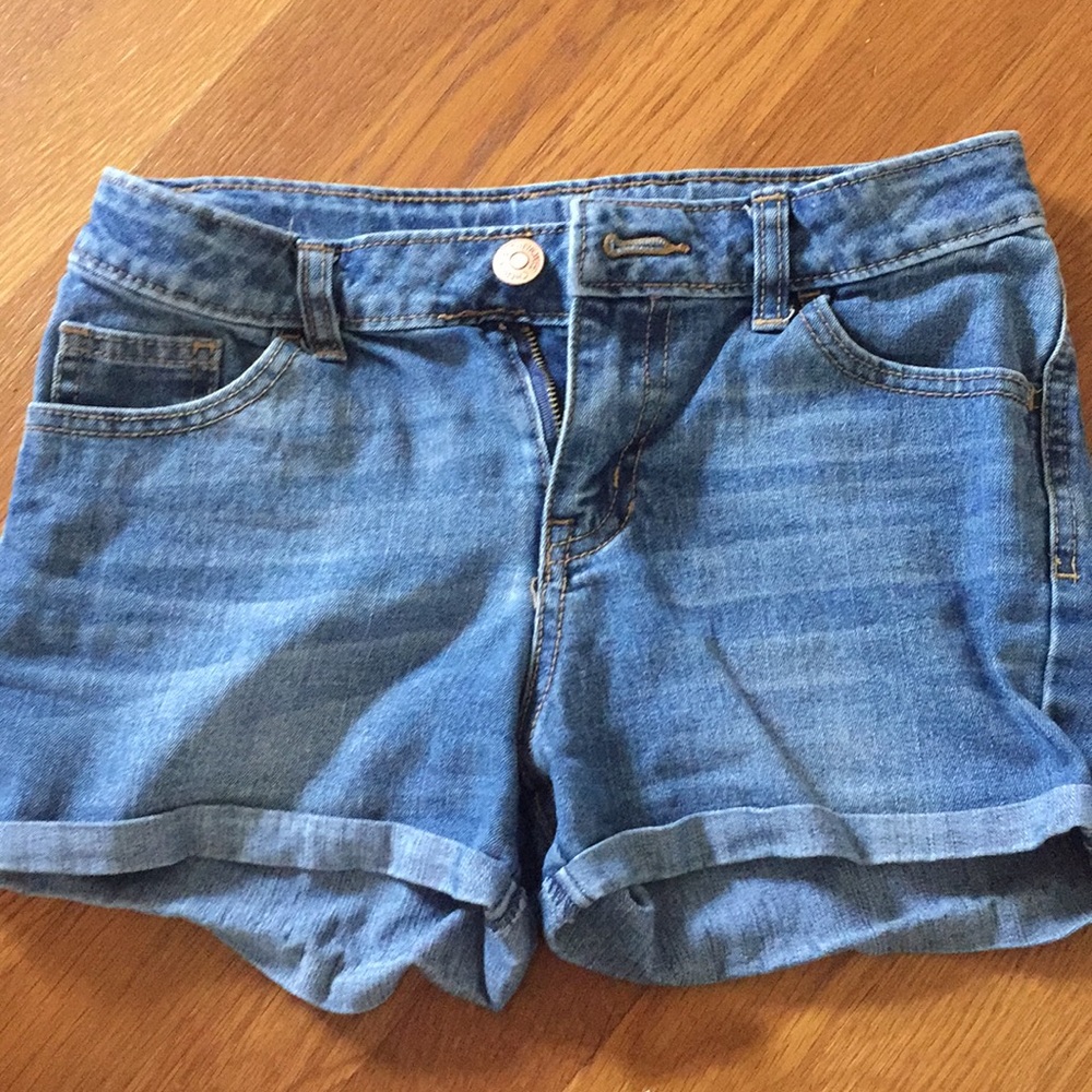 Girls Light-wash Cherokee Denim Shorts